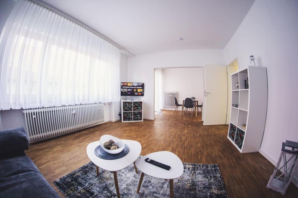Wunderschoene Neue 3,5 Zimmerwohnung Naehe Kassel Bis 4 Erwachsene 3 Kinder Fuldatal 외부 사진